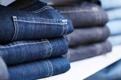 Top 12 mẹo giặt quần jean không ra màu hiệu quả đẹp như mới