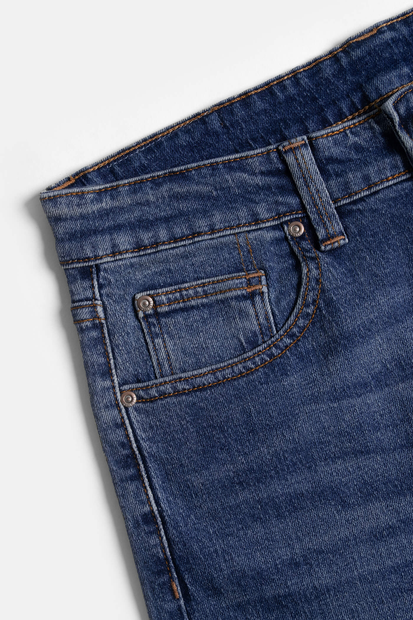 Quần Jeans Clean Denim dáng Slimfit  S3 Xanh sáng 2