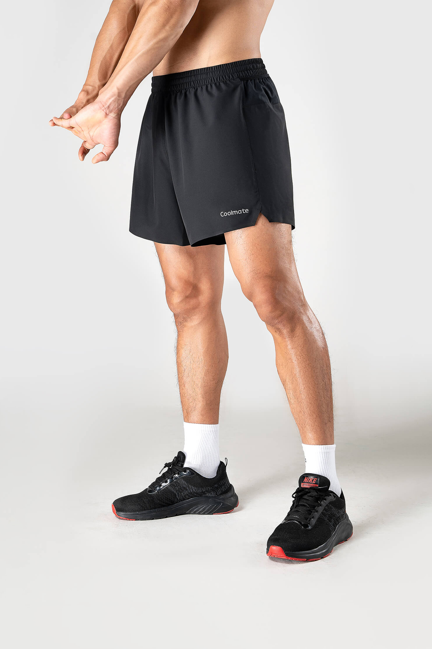 Quần shorts chạy bộ Ultra Fast & Free Run Đen 2