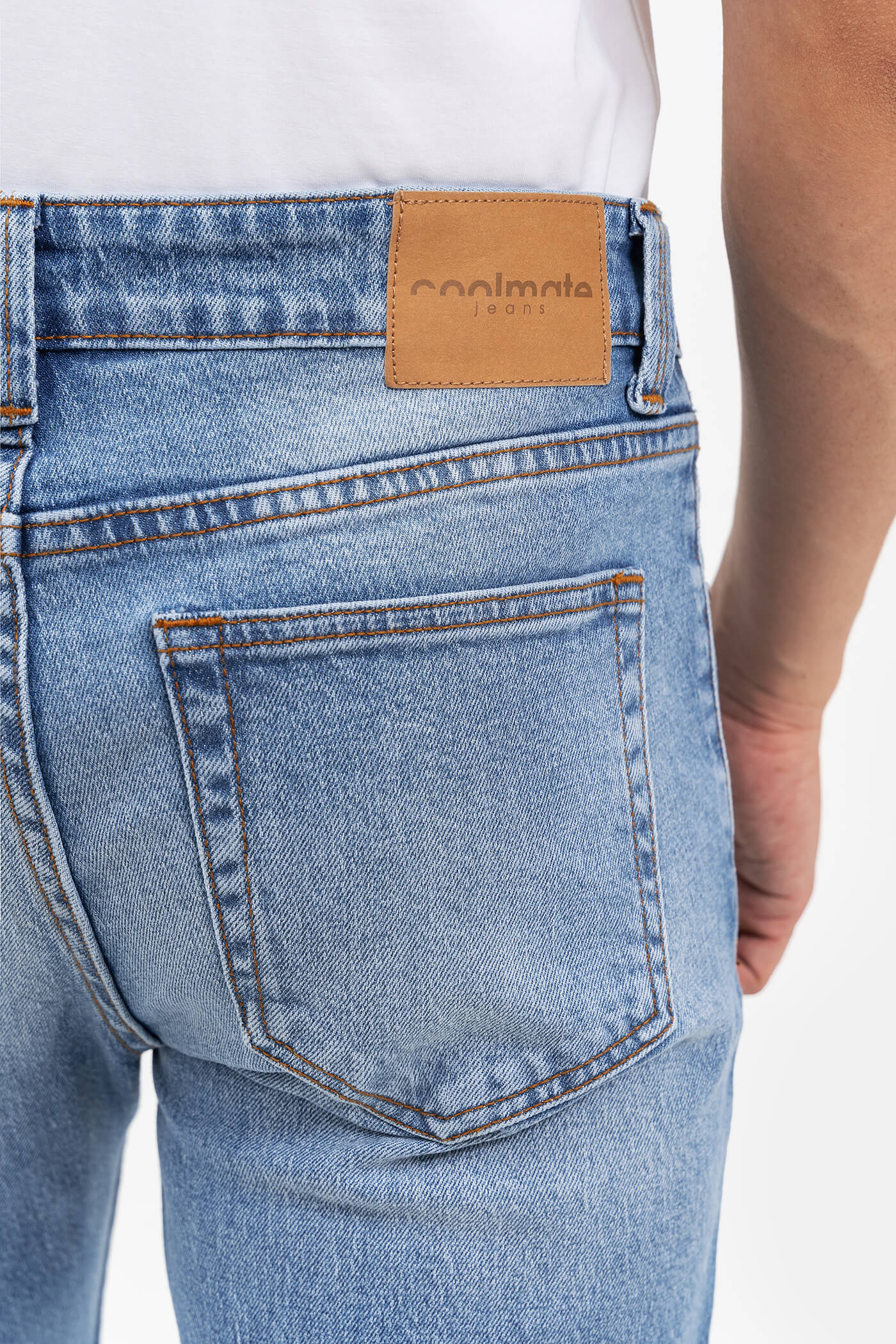 LDP - Quần Jeans Clean Denim dáng Slimfit  S3 Xanh nhạt 4