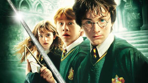 [REVIEW] Phim Harry Potter phần 2: Mở ra những bí mật trong căn phòng chứa 