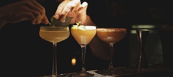 9+ Công thức pha cocktail với rượu Gin "vang danh" ai cũng phải nghiền