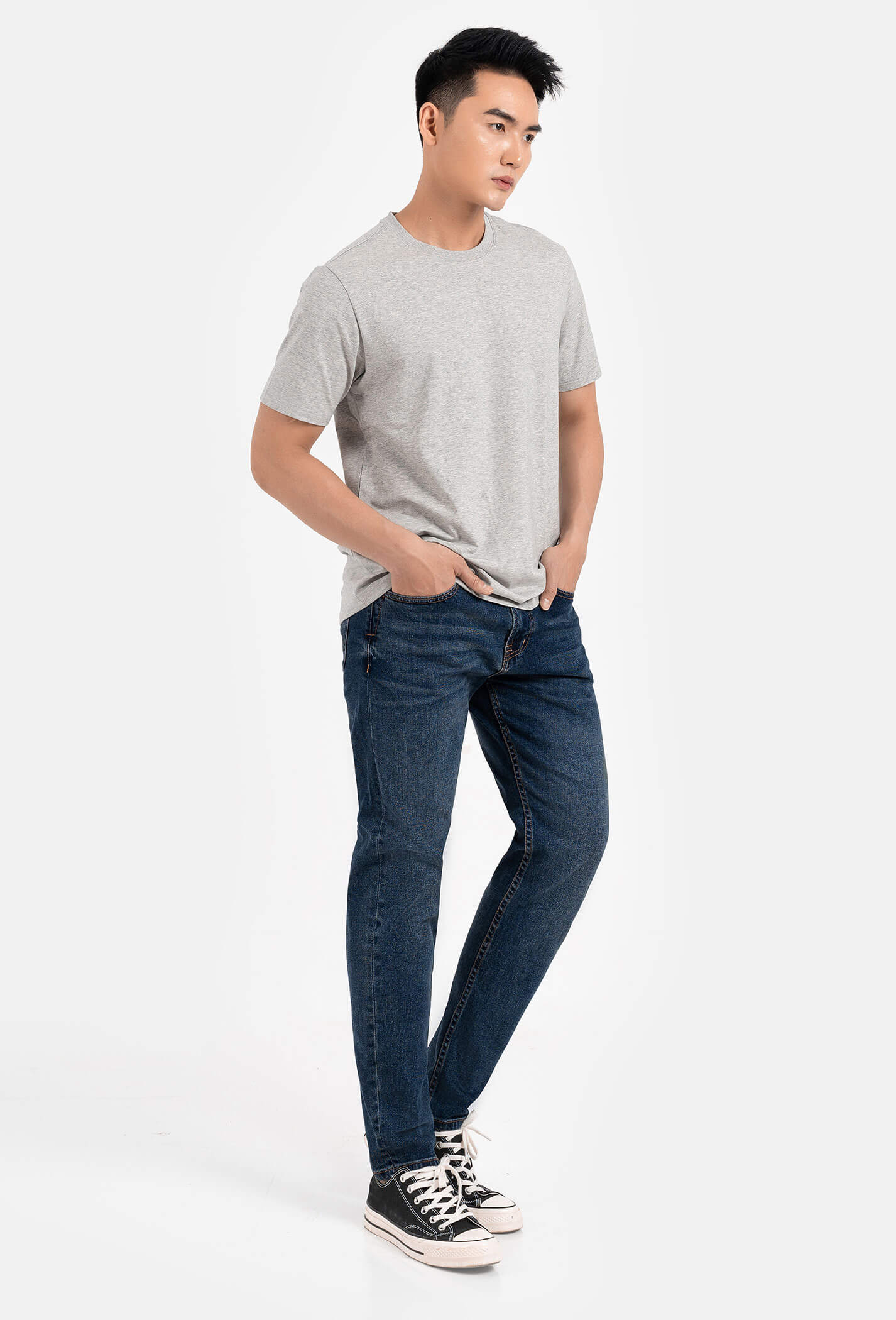 OUTLET - Quần Jeans Basic Slim V2 Xanh đậm 2