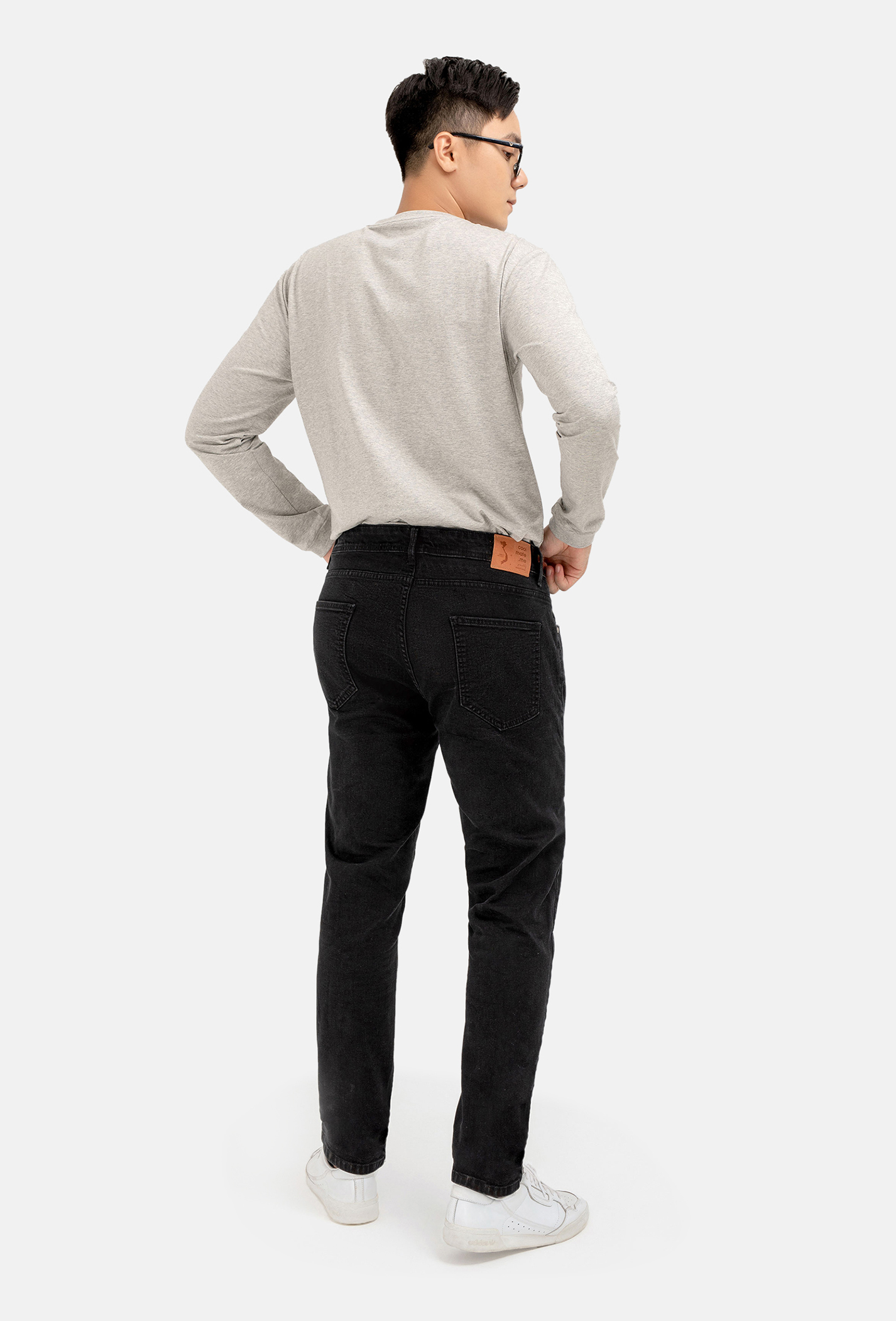 DEAL - Quần Jeans Basic Slim Đen 2