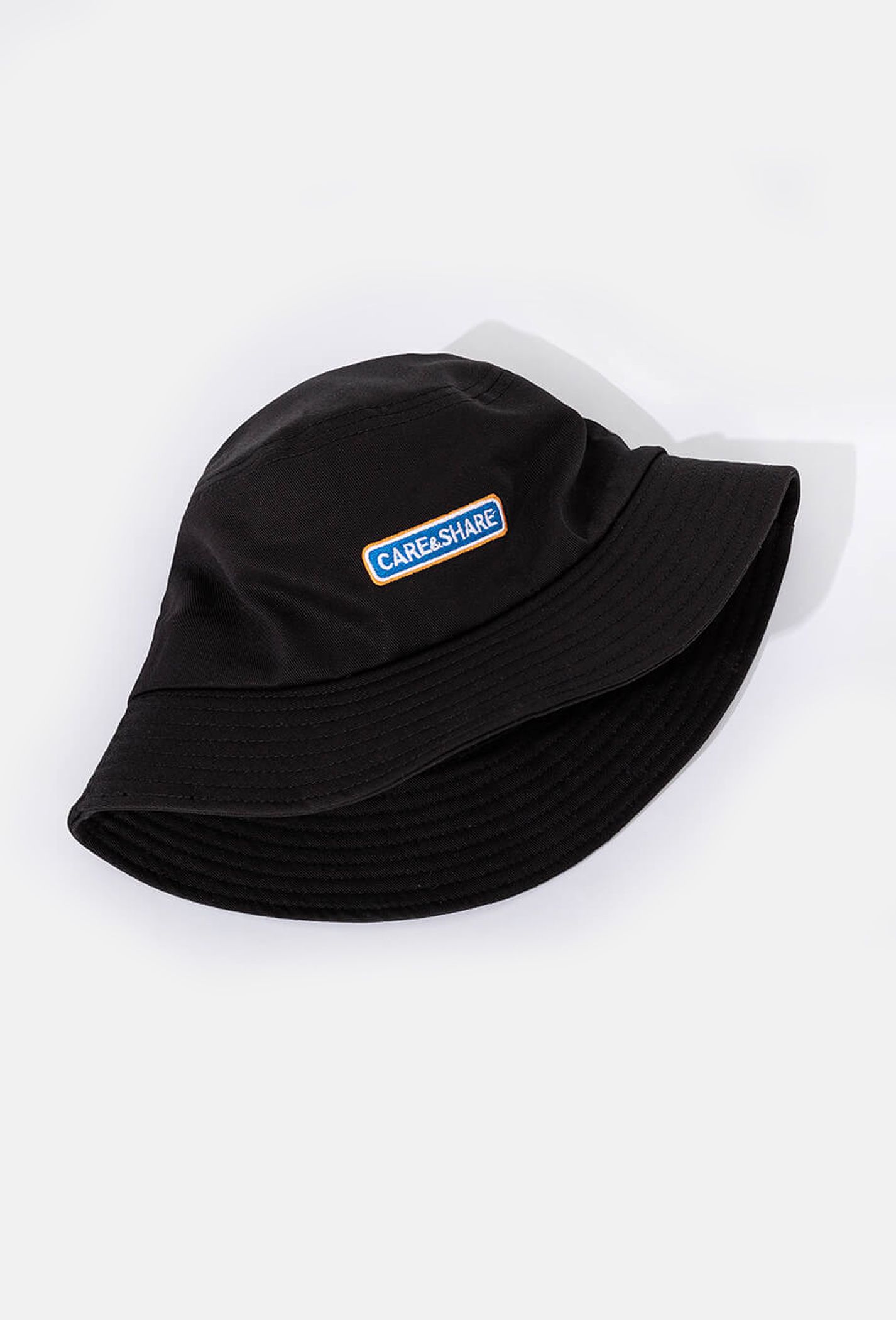 Mũ/Nón Bucket Hat thêu Care & Share Box - màu đen  1