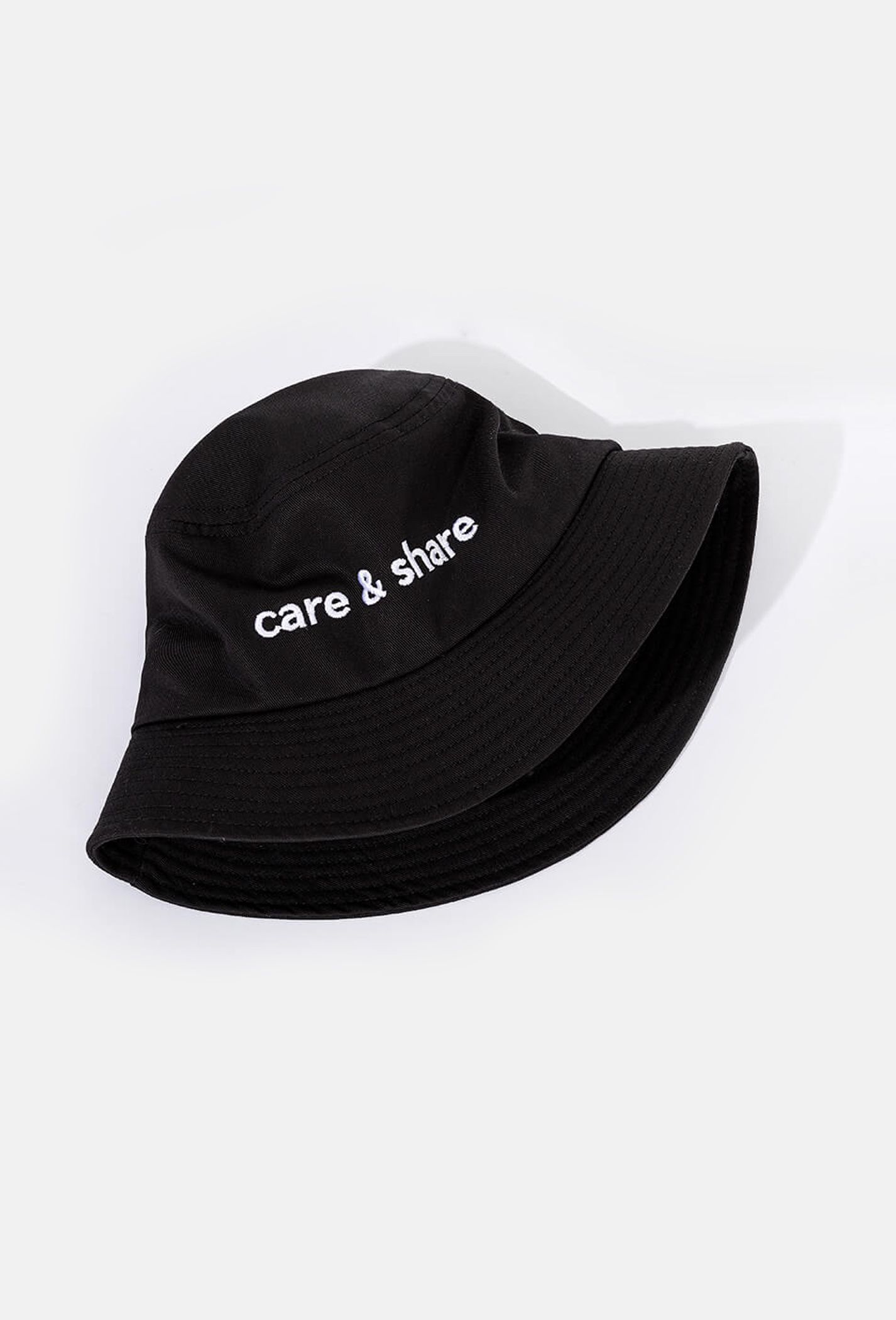 Mũ/Nón Bucket Hat thêu Care & Share Typo Đen 1