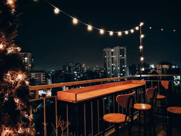 Cực chill với 12 quán Cafe Rooftop view sống ảo cực đẹp tại Sài Gòn