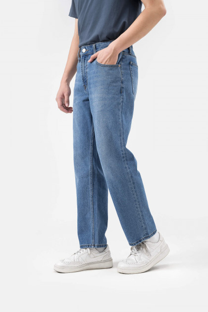 Quần Jeans Nam Basics dáng Straight