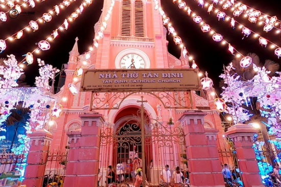 Top 15 nhà thờ đẹp nổi tiếng ở TPHCM bạn nên ghé trong dịp giáng sinh 